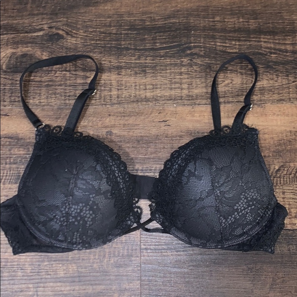 Victoria Secret Bombshell Push-Up Bra